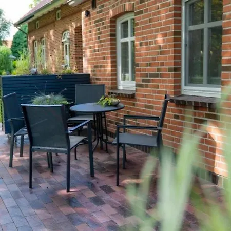 Friesenwind - Hochwertige Mit Gartenoase شقة *