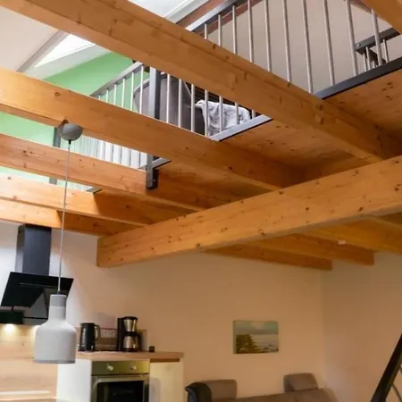 Friesenwind - Hochwertige Mit Gartenoase شقة Utarp