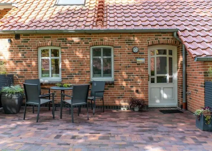 Friesenwind - Hochwertige Mit Gartenoase